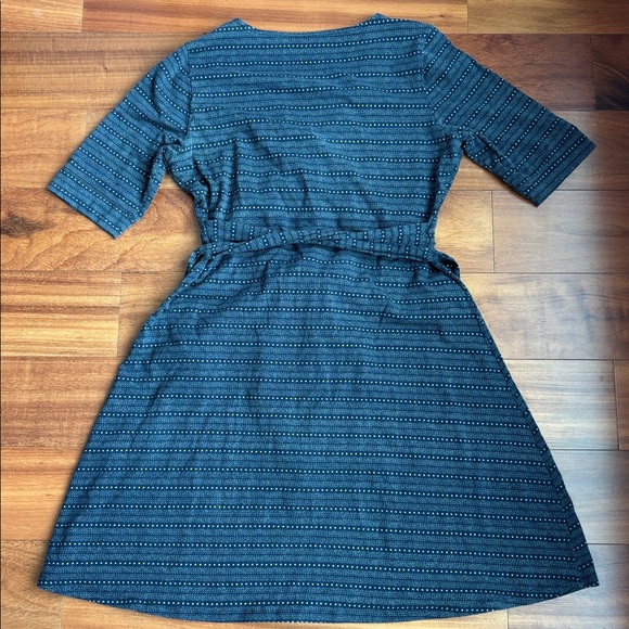 Toad & Co wrap dress - Picture 9 of 9